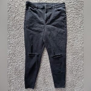 Women’s American eagle curvy super hi rise jegging size 18 regular distressed